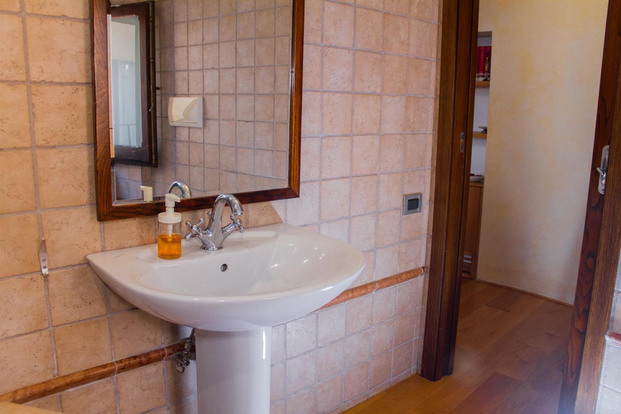 Palo Del Colle Ierva Chiain, Guest House Bagian luar foto